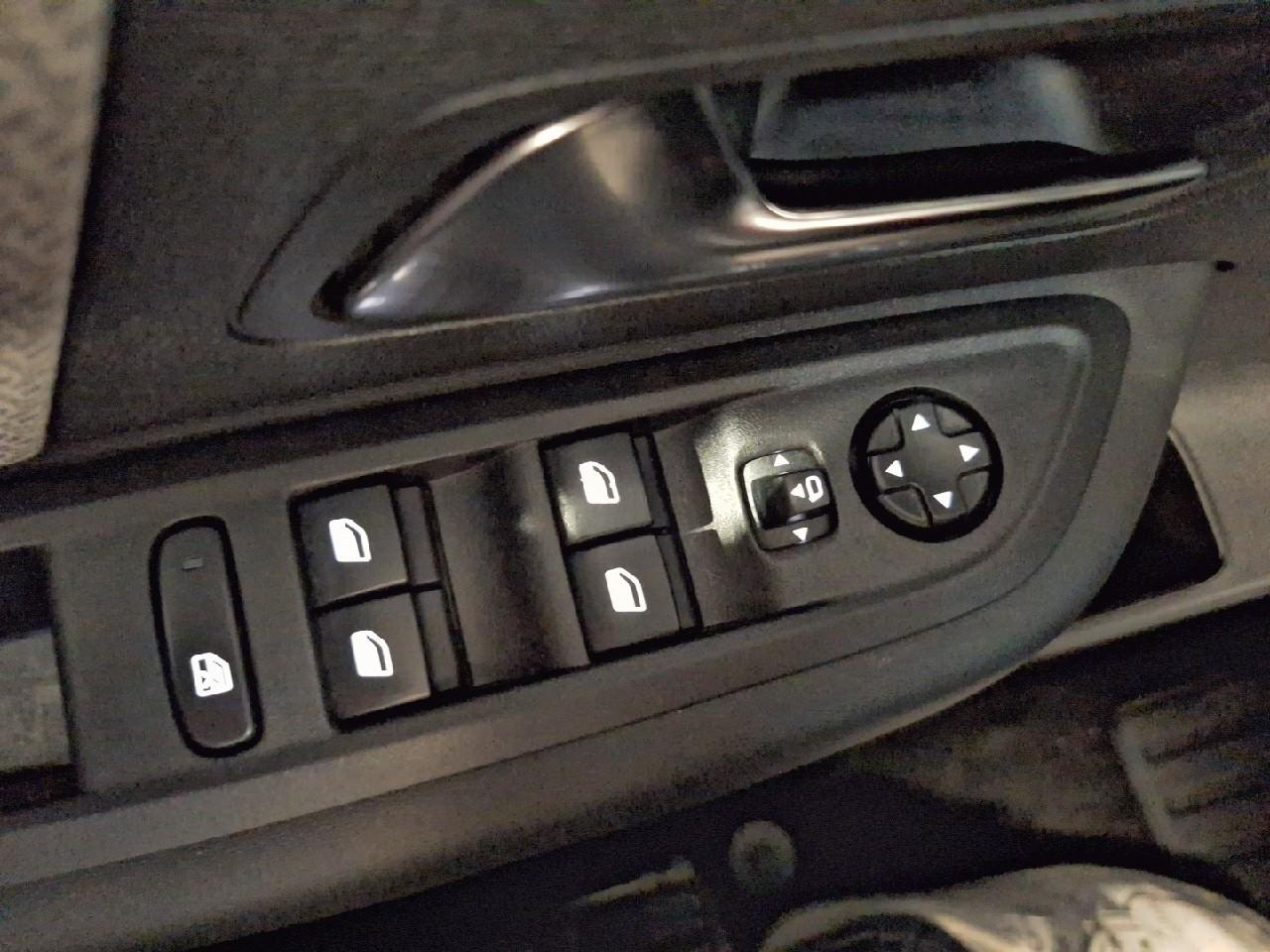 Citroën C4 puretech 130ch s&s shine eat8 — photo 34