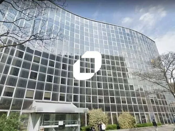 Bureaux 3625 m²