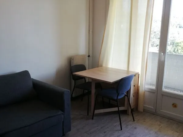 Location studio meublé