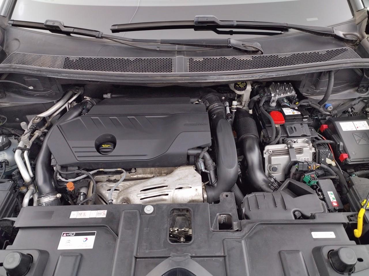 Citroën C5 Aircross hybride rechargeable 225 s&s e-eat8 shine — photo 15