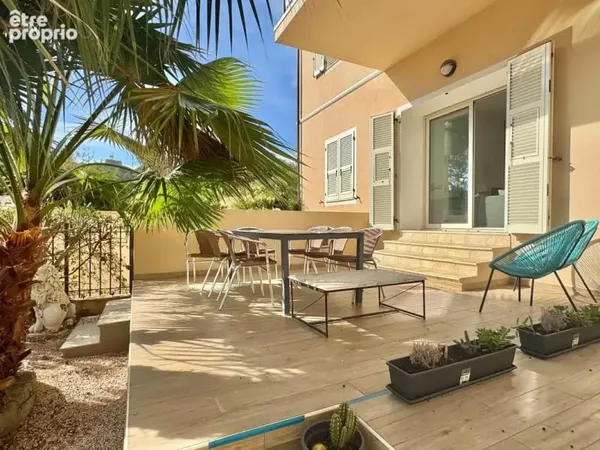 Appartement 2 pièces 49m2 à 50m des plages