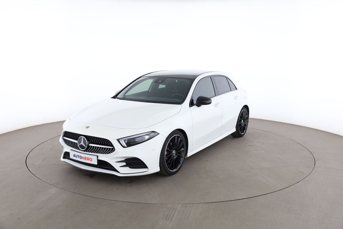 Mercedes-Benz Classe A 180 d AMG Line 7G-DCT — photo 1