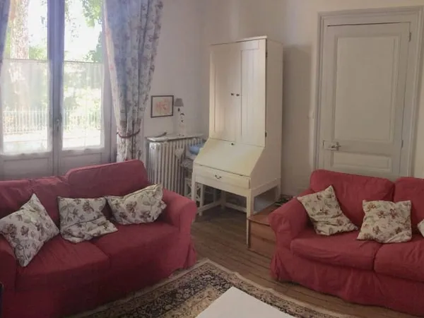 Maison 9 pièces 203 m²
