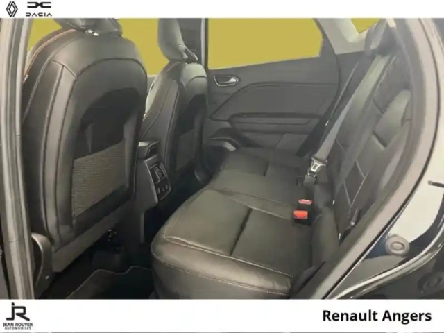 Renault Captur 1.6 e-tech plug-in 160ch initiale paris — photo 4