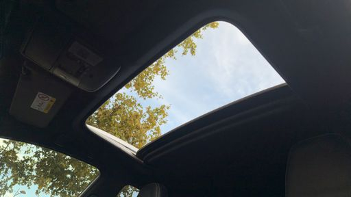 Toyota RAV4 2.5 VVTi 197 Hybrid E-CVT - Design – 2018 – 149111 km – Hybride essence – Boîte Automatique — photo 10