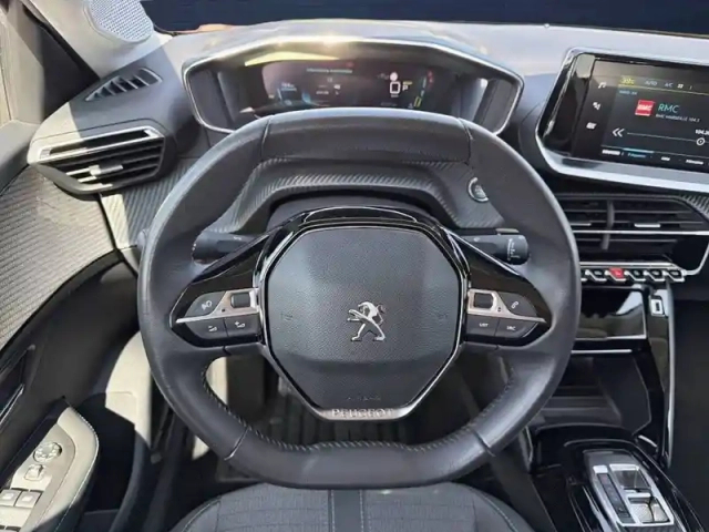 Peugeot 208 electrique 50 kwh 136ch — photo 11