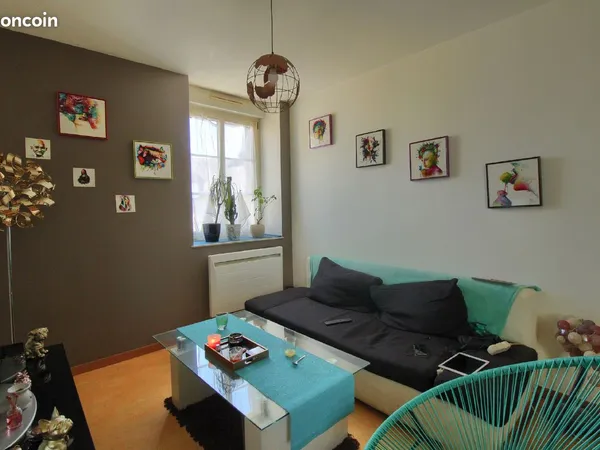 Loue appartement meublé dingé