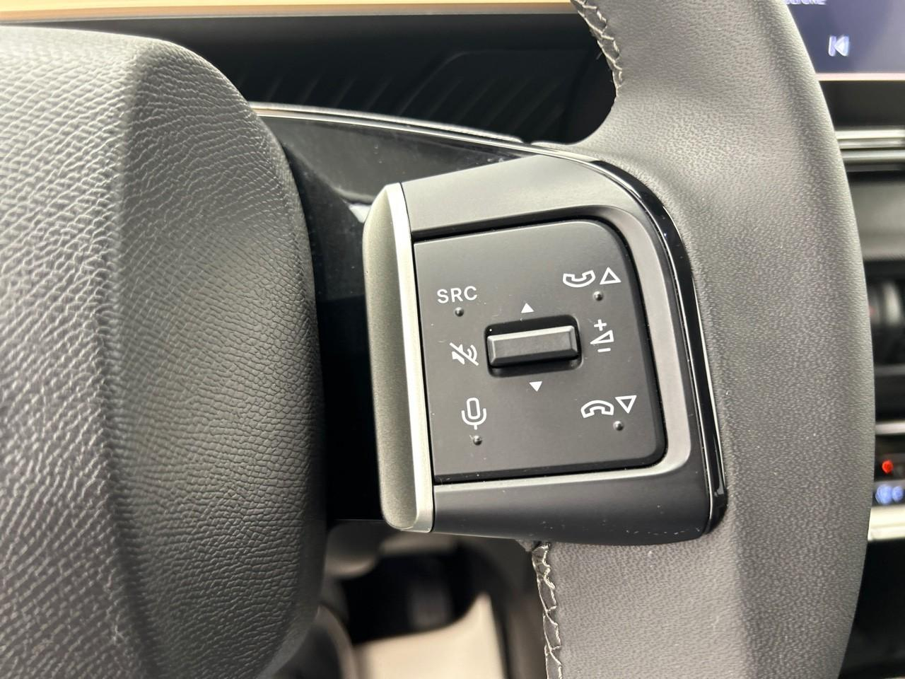Citroën C3 Aircross hybride 145 ch aut plus — photo 23
