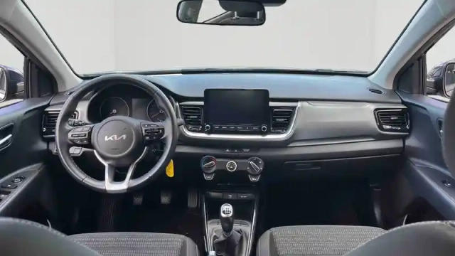 Kia Stonic 1.0 t-gdi 100 ch bvm6 — photo 16