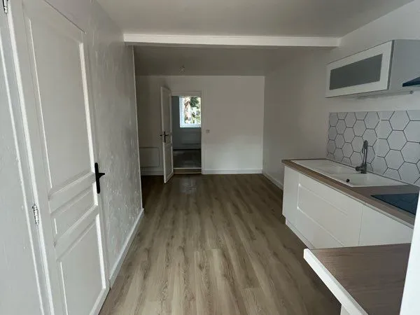 Petite maison mitoyenne