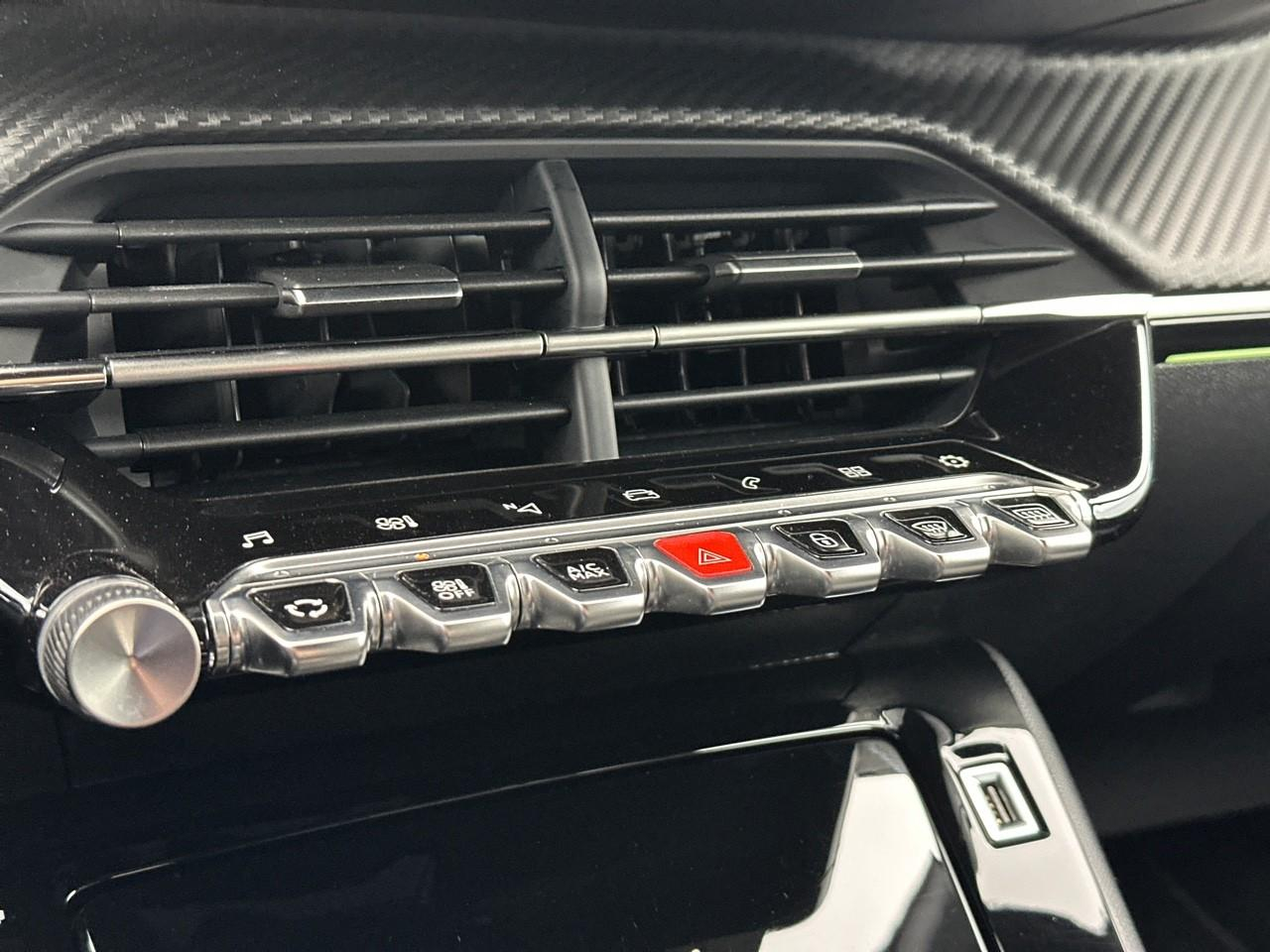 Peugeot 208 bluehdi 100 s&s bvm6 gt — photo 28