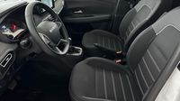 Dacia Sandero 1.0 TCe 90ch Expression CVT — photo 12