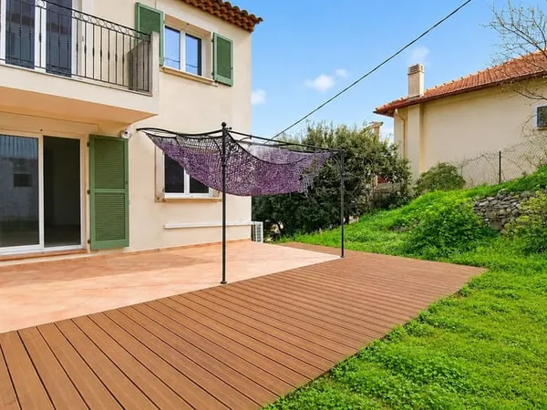 Maison 6 pièces 117 m²