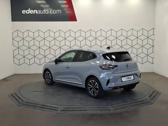Renault Clio tce 90 ch gsr2 — photo 3