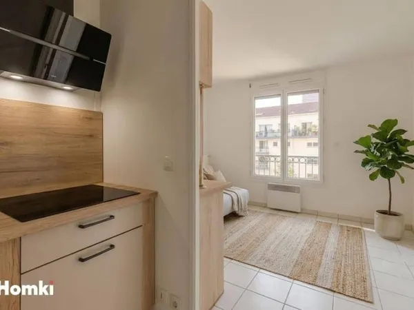 Studio 1 pièce 19 m²
