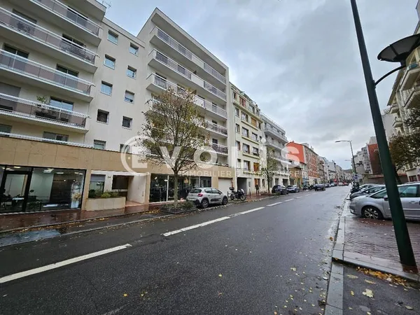 Bureaux 71 m²