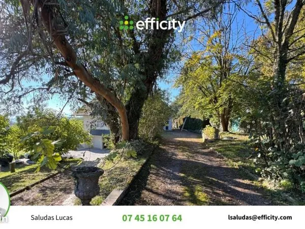 Maison 6 pièces 490 m²