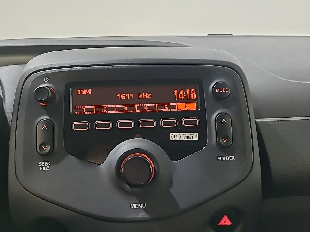 Peugeot 108 vti 72ch bvm5 access — photo 11