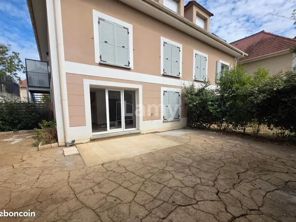 Appartement 5 pièces 100 m²