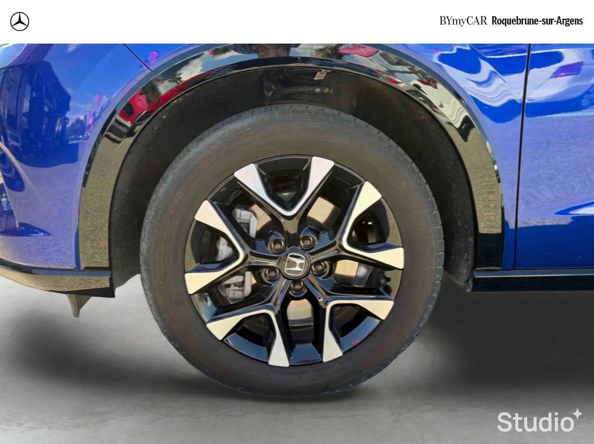 Honda ZR-V e:HEV 2.0 i-MMD — photo 14
