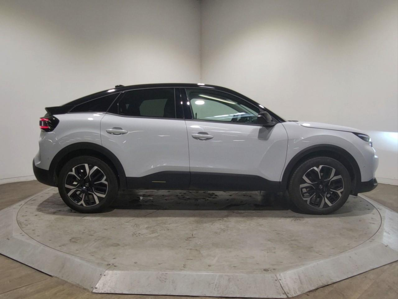 Citroën C4 hybride 136 e-dcs6 max — photo 6