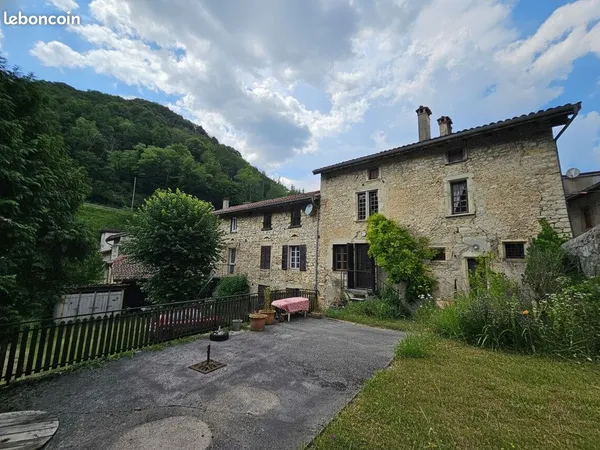 Propriété 12 pièces 313 m²