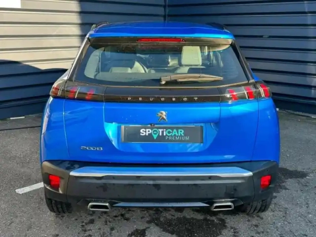 Peugeot 2008 1.2 puretech 130ch s&amp;s allure 7cv — photo 3