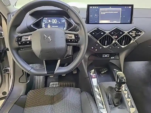 Ds Ds 3 puretech 100 bvm6 — photo 8