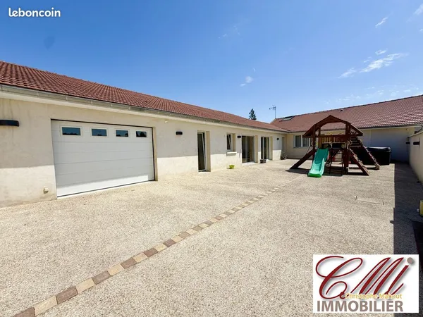 Maison 7 pièces 179 m²