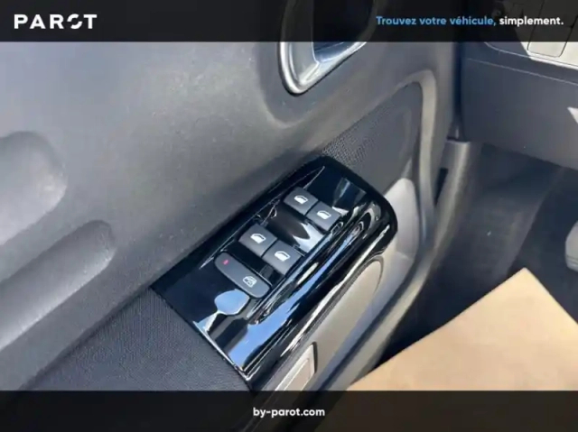 Citroën C3 1.2 puretech 110ch s&amp;s shine 120-123g — photo 6