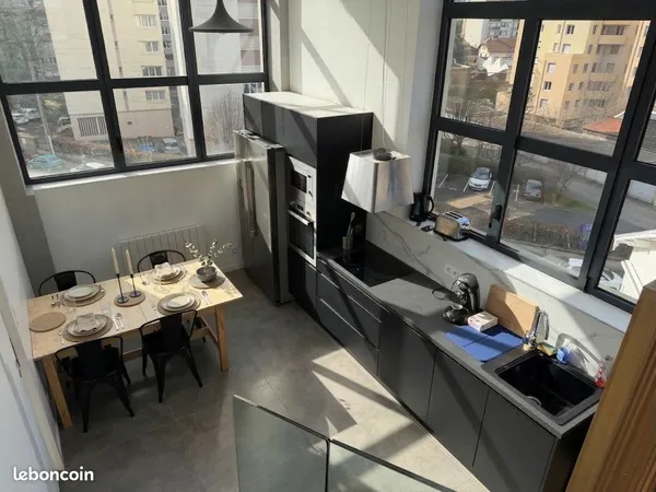 T5 loft industriel 115m2 - SBD privatives