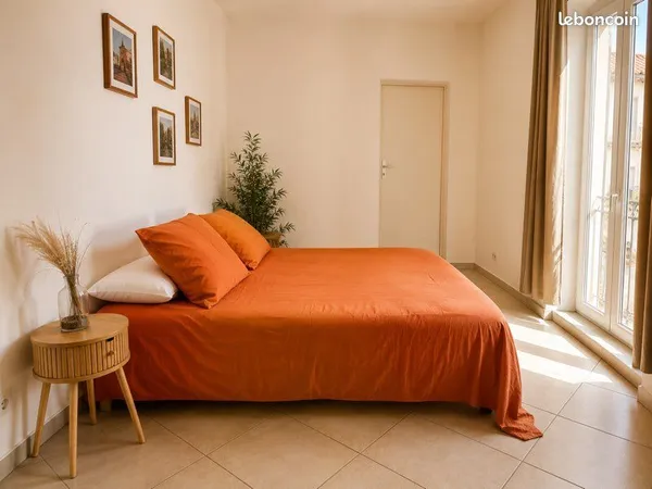 Colocation Arles centre - Chambre meublée