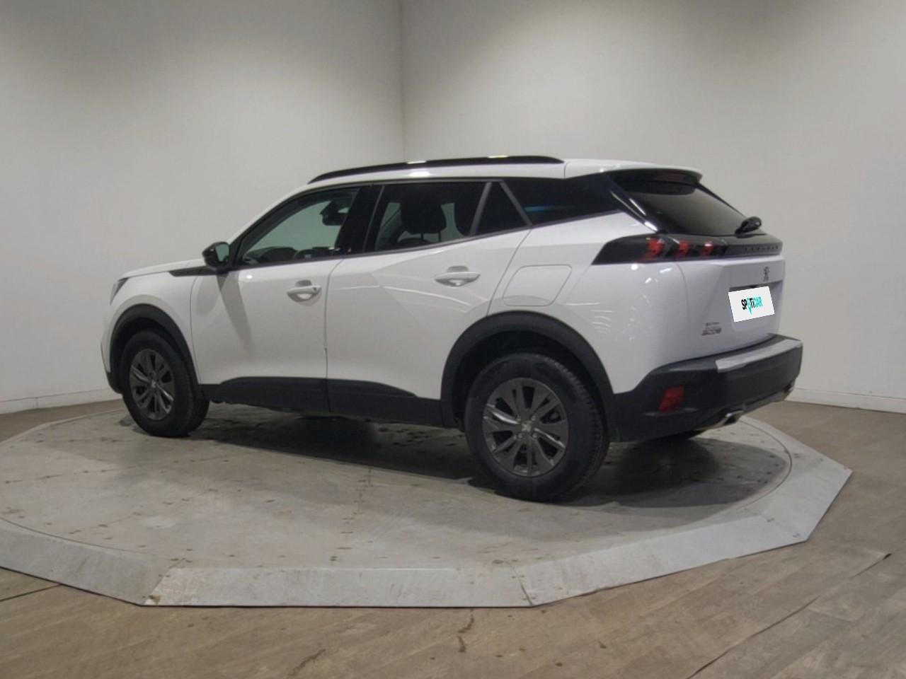 Peugeot 2008 puretech 130 s&s eat8 style — photo 3