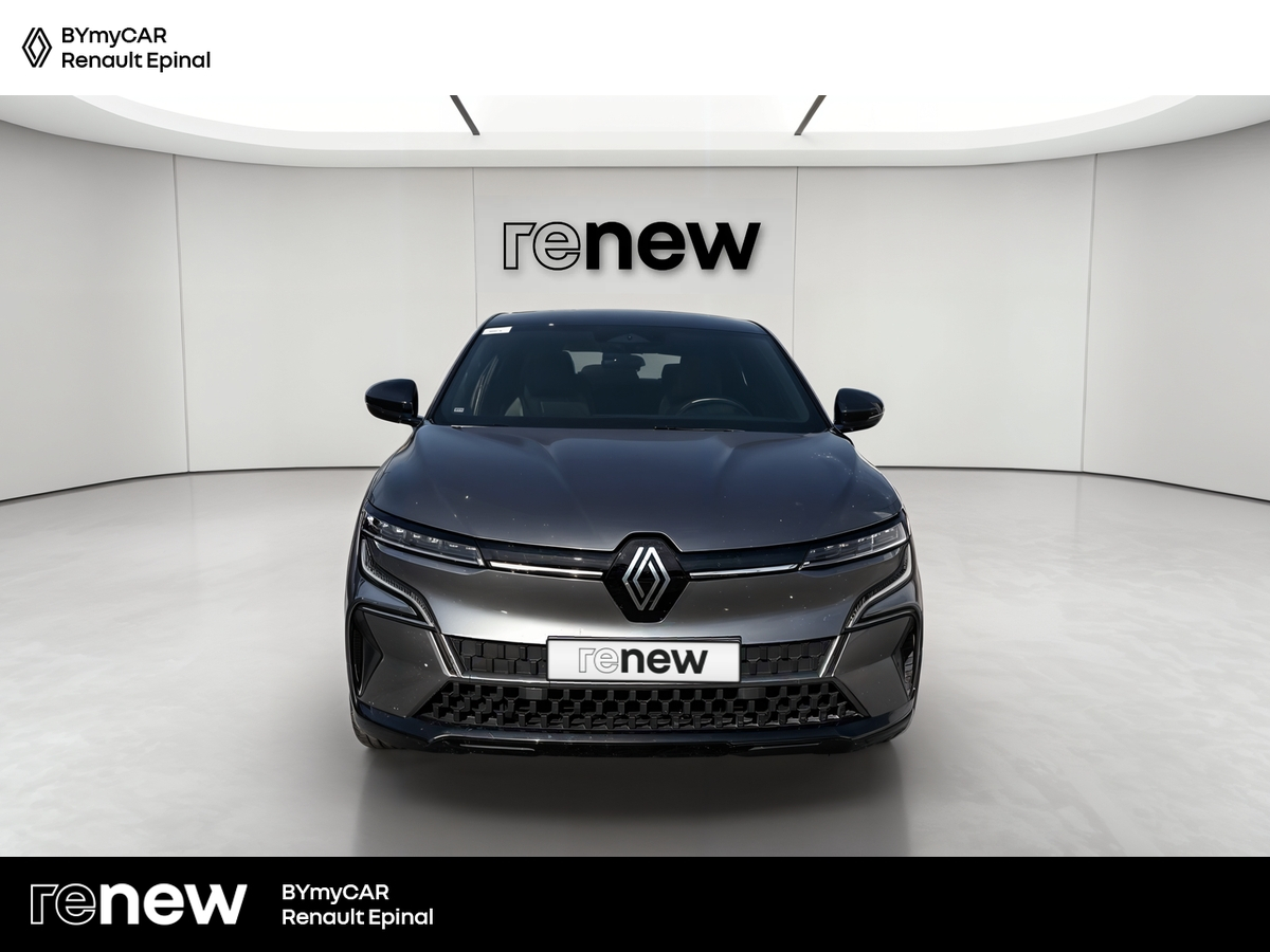 Renault Megane E-Tech EV60 220 ch super charge — photo 8