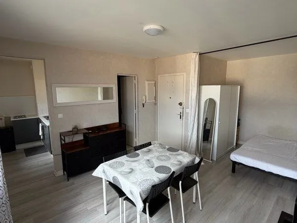 Joli studio meublé 26 m² + parking