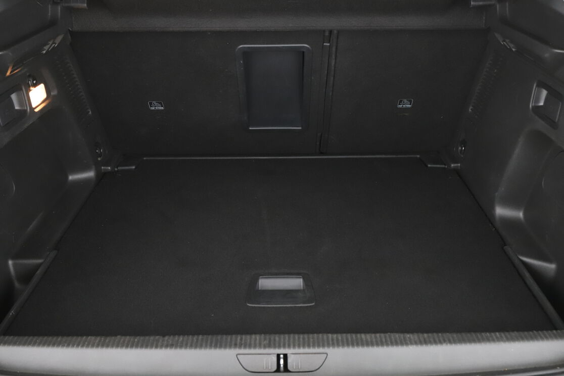 Opel Grandland X 1.2 Turbo Edition — photo 16