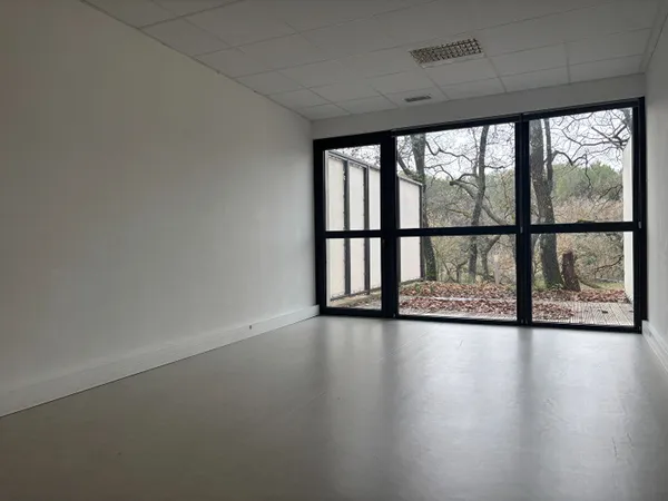 Bureau 23 m²