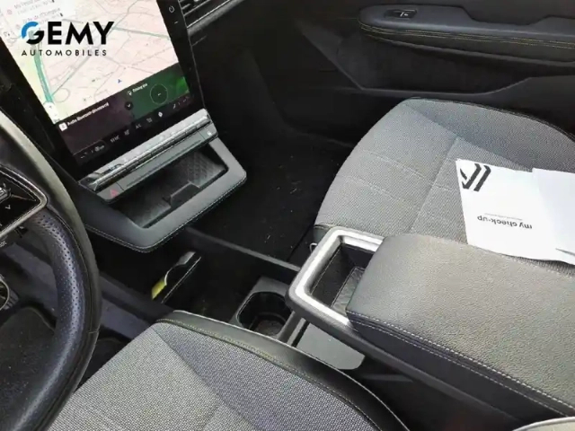 Renault Megane e-tech ev60 220 ch super charge — photo 12
