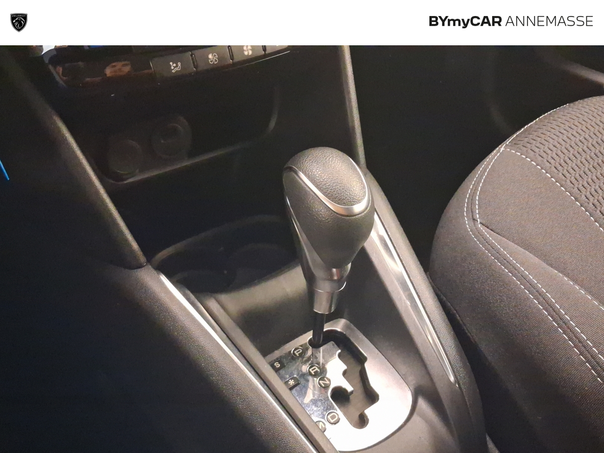 Peugeot 208 PureTech 110ch S&amp;S EAT6 — photo 19