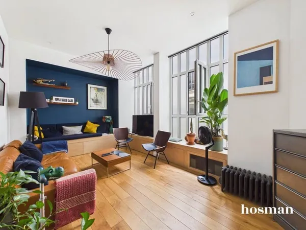 Superbe appartement esprit loft - 3 pièces 80m² - Calme absolu sur cour pavée - Belle hauteur sous p