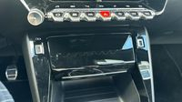 Peugeot 2008 1.2 PureTech 130ch S&S GT — photo 30