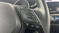 Toyota C-Hr 122h Edition 2WD E-CVT MY22 — photo 13
