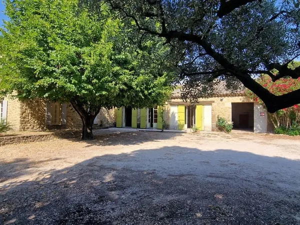Maison 9 pièces 268 m²