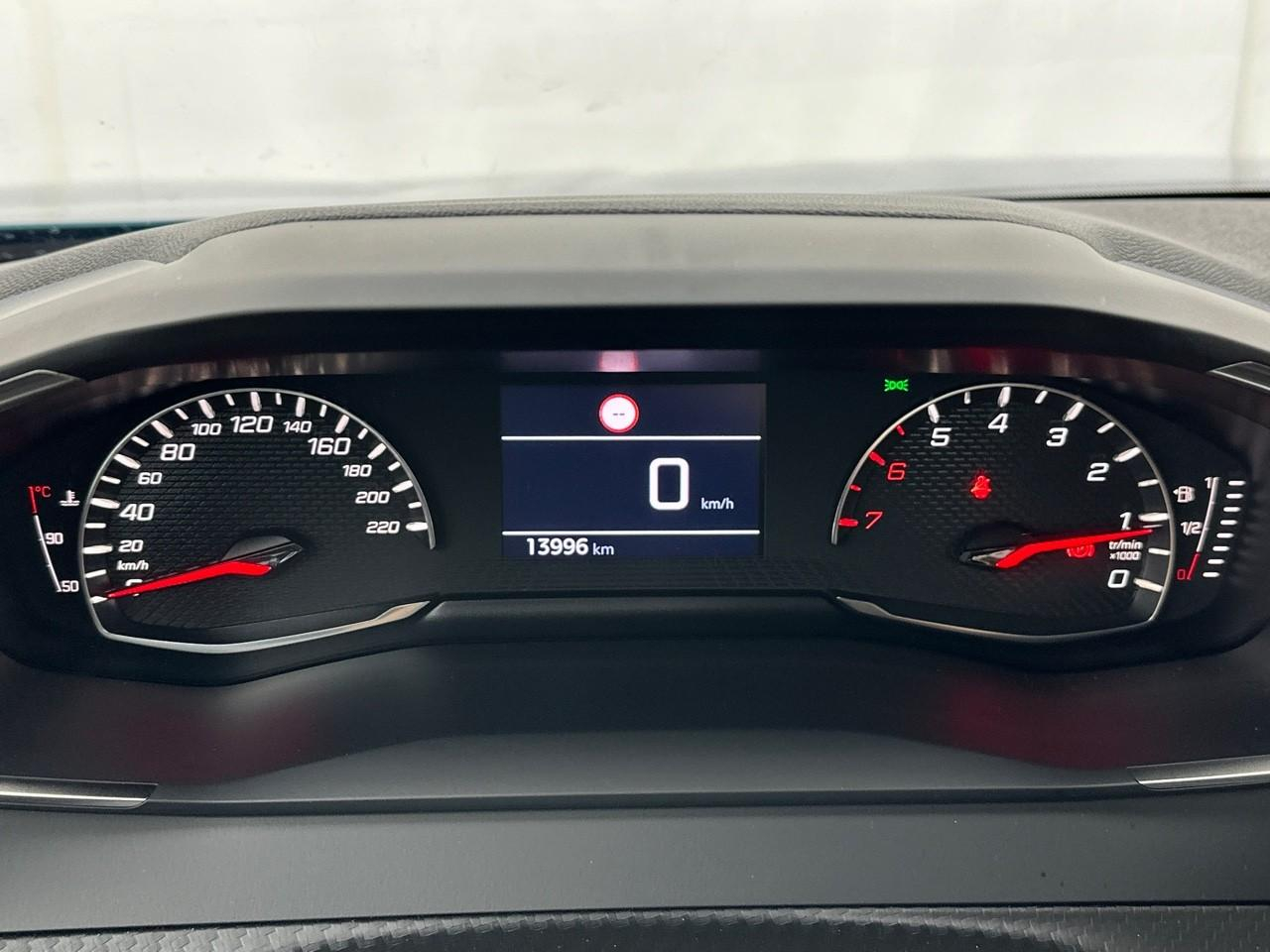 Peugeot 2008 100 s&s bvm6 style — photo 21