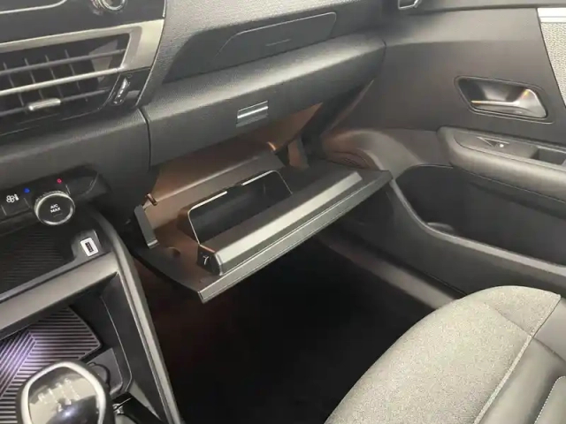 Citroën C4 puretech 130 s&amp;s bvm6 — photo 28