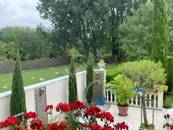 Maison 134m2 + terrain à bâtir de 1242m2- Véritable HAVRE DE PAIX