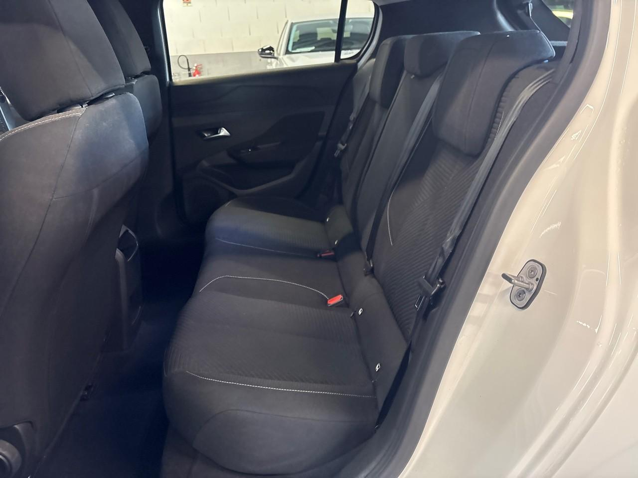Peugeot 308 puretech 110ch s&s bvm6 active pack — photo 12