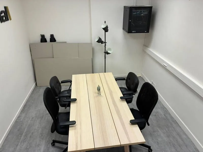 Photo 1