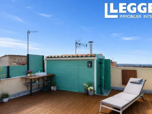 Magnifique maison de ville, proche de la Cathédrale Saint-Nazaire, 184m² avec deux terrasses et un g