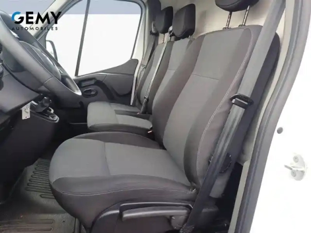 Renault Master fgn trac f3500 l2h2 blue dci 135 — photo 27